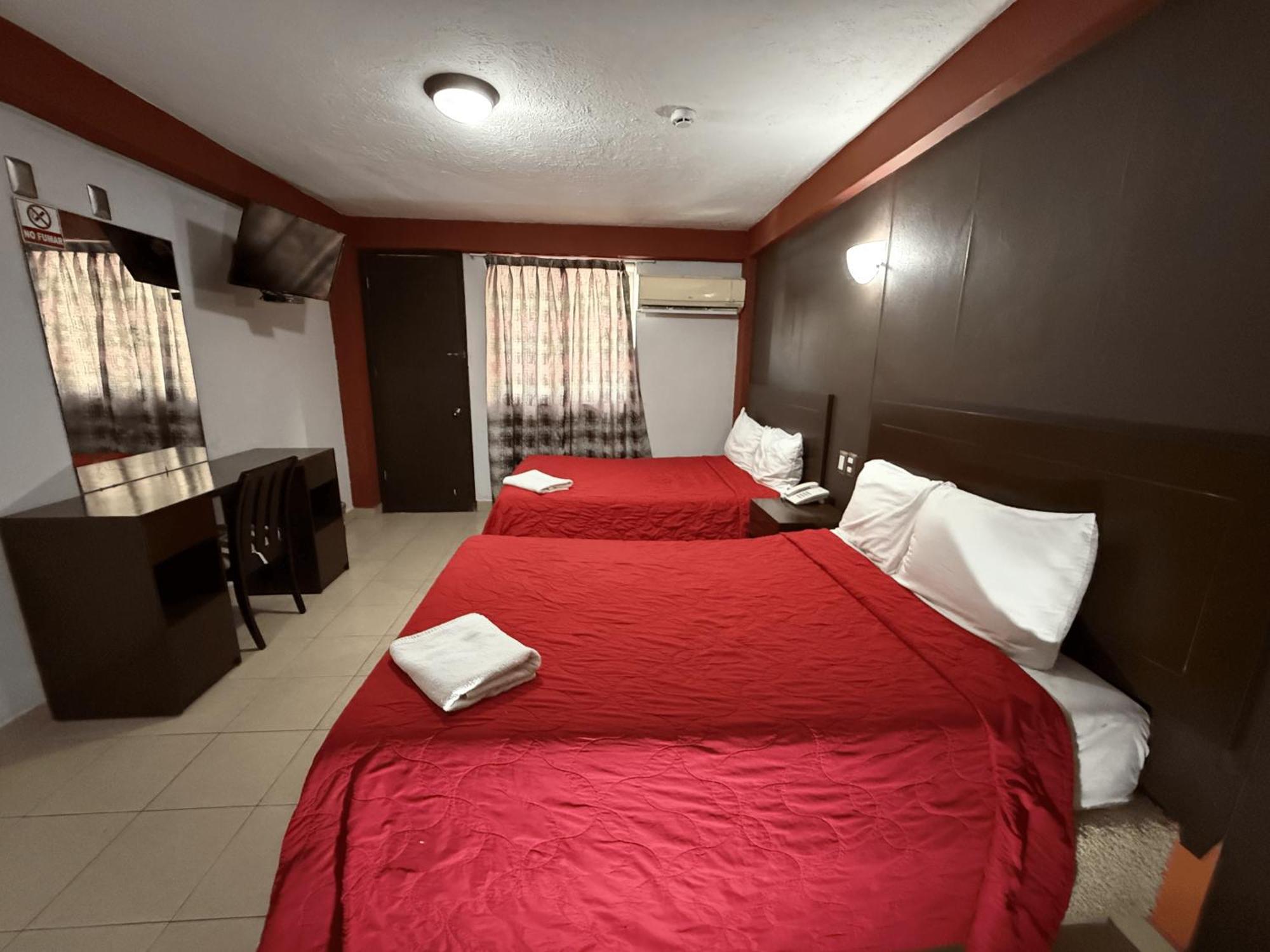 Hotel Rolovi Βερακρούζ Εξωτερικό φωτογραφία